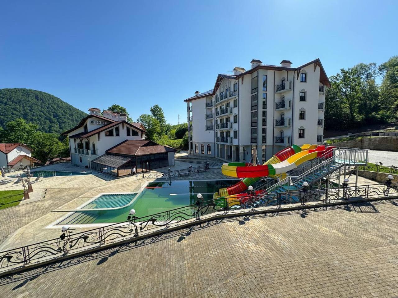 Molfar Resort Hotel & Spa Карпати Shaian Ngoại thất bức ảnh