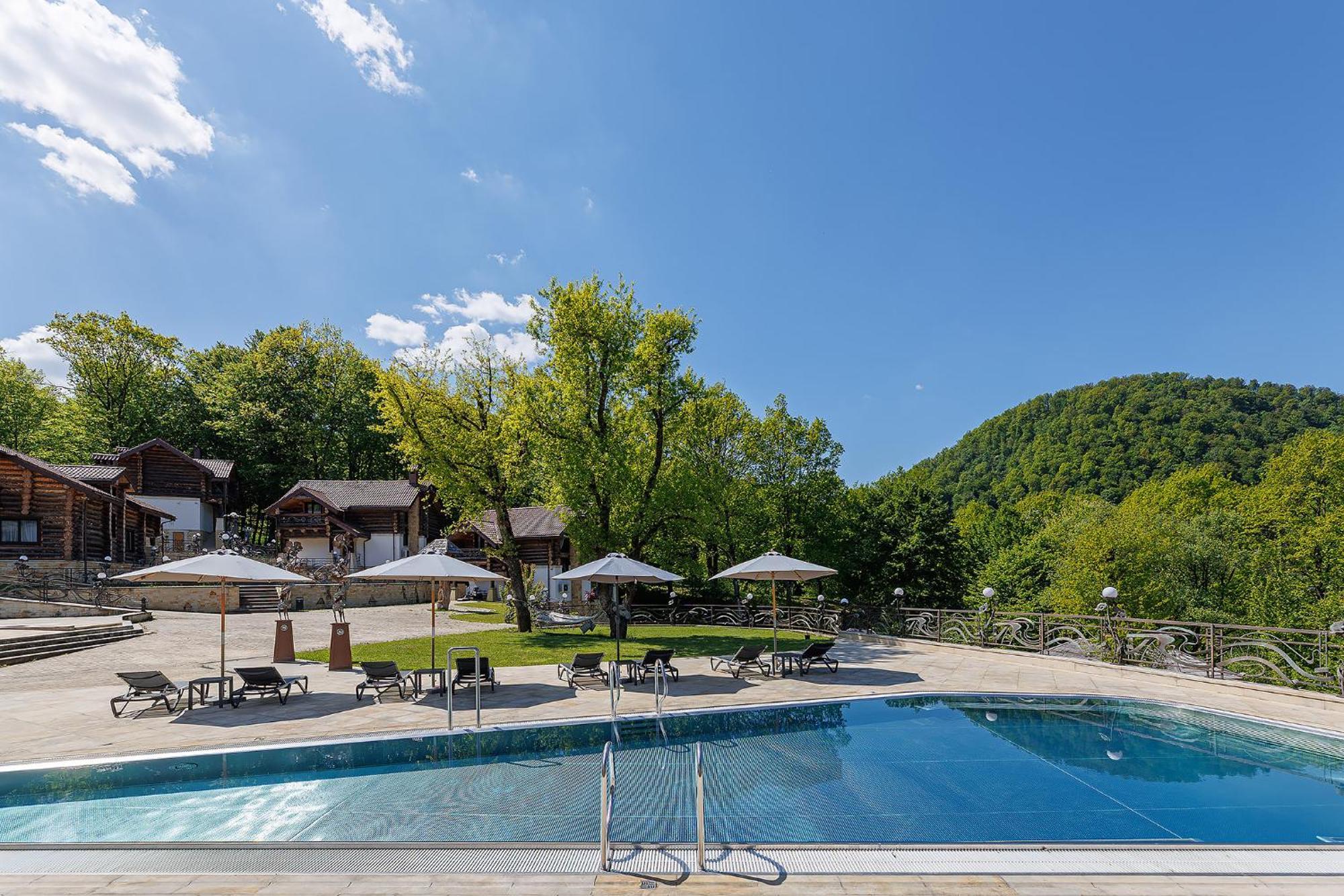 Molfar Resort Hotel & Spa Карпати Shaian Ngoại thất bức ảnh
